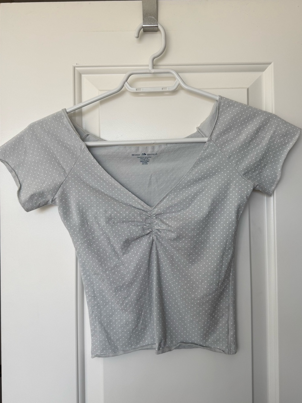 Brandy Melville Gina T-shirt